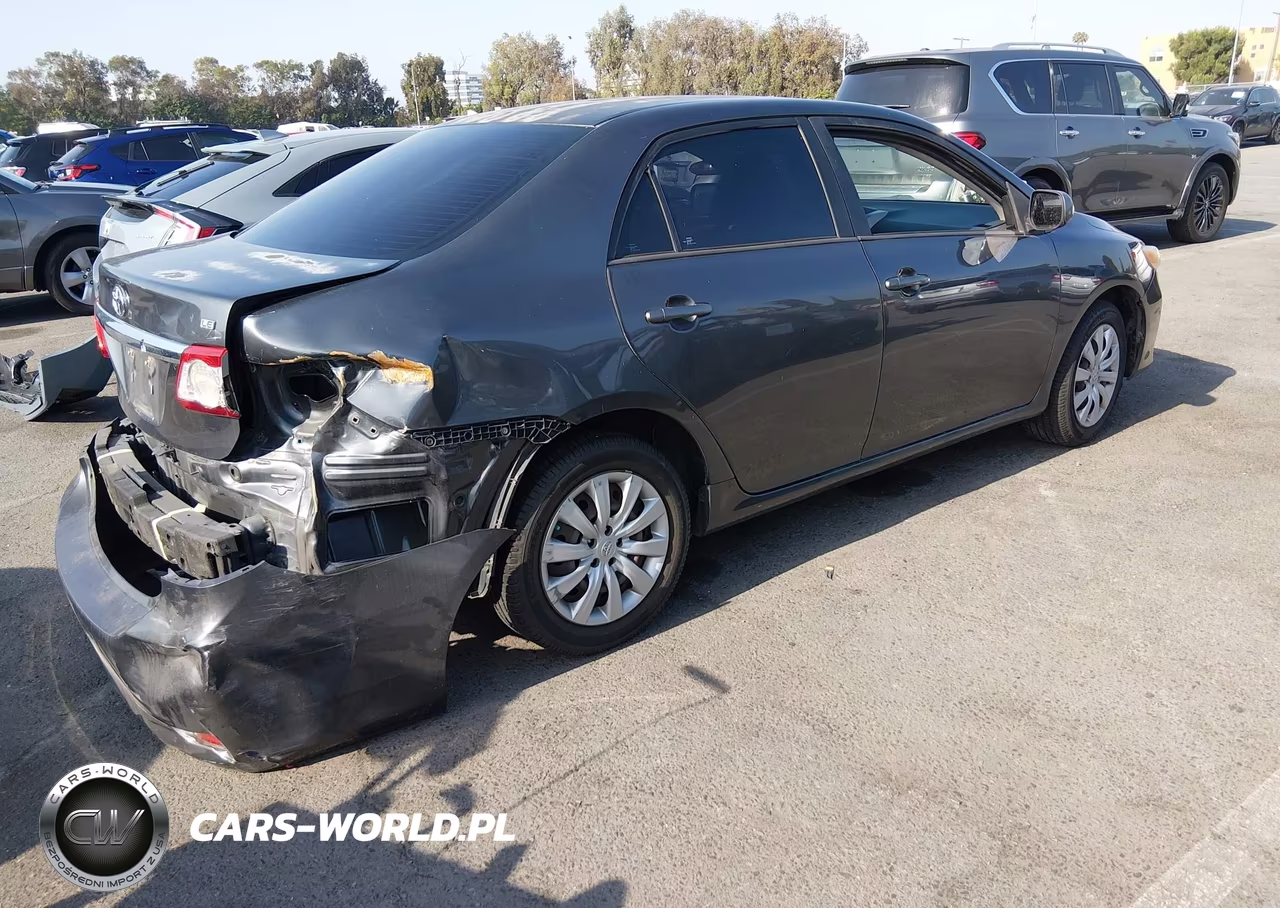 2012 Toyota Corolla Le VIN:2T1BU4EE0CC891412 - 4