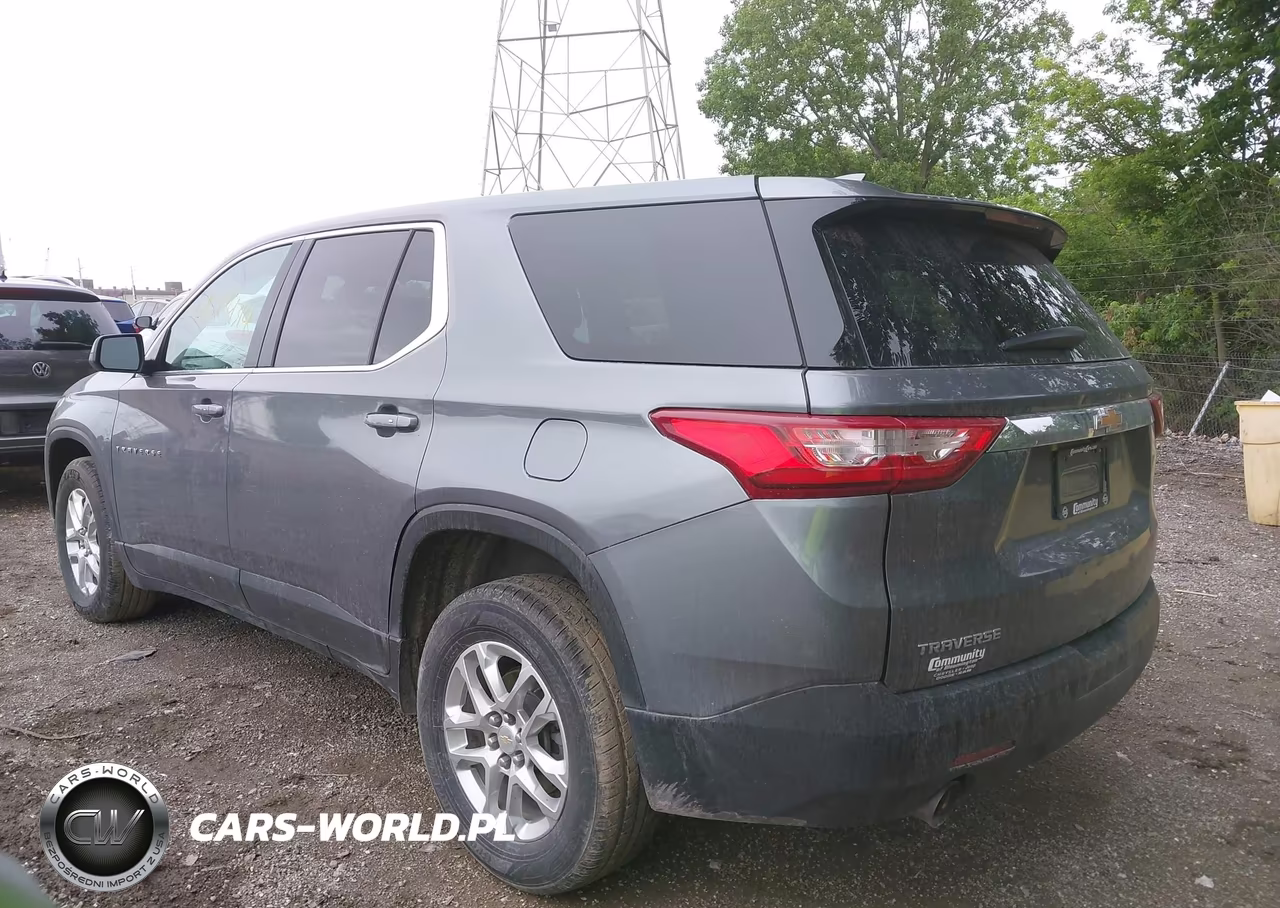 2021 Chevrolet Traverse Fwd Ls VIN:1GNERFKW2MJ210817 - 3
