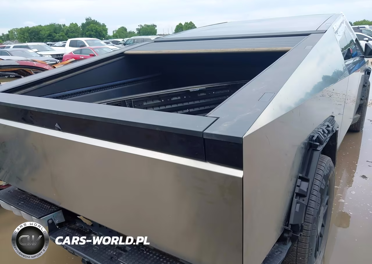 2024 Tesla Cybertruck VIN:7G2CEHEDXRA046176 - 4