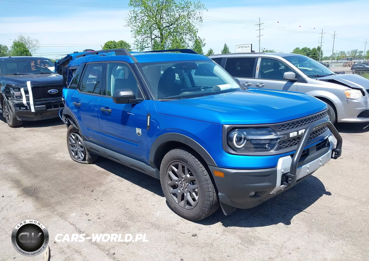 2025 Ford Bronco Sport Big Bend – zdjęcie 1 z 16