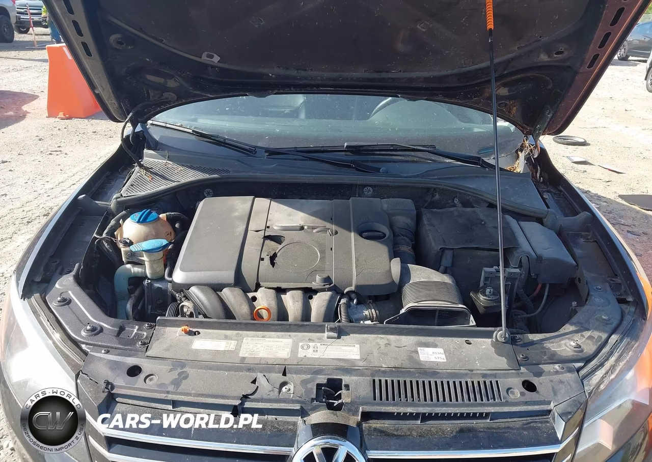 2012 Volkswagen Passat 2.5L Se VIN:1VWBH7A33CC068764 - 10
