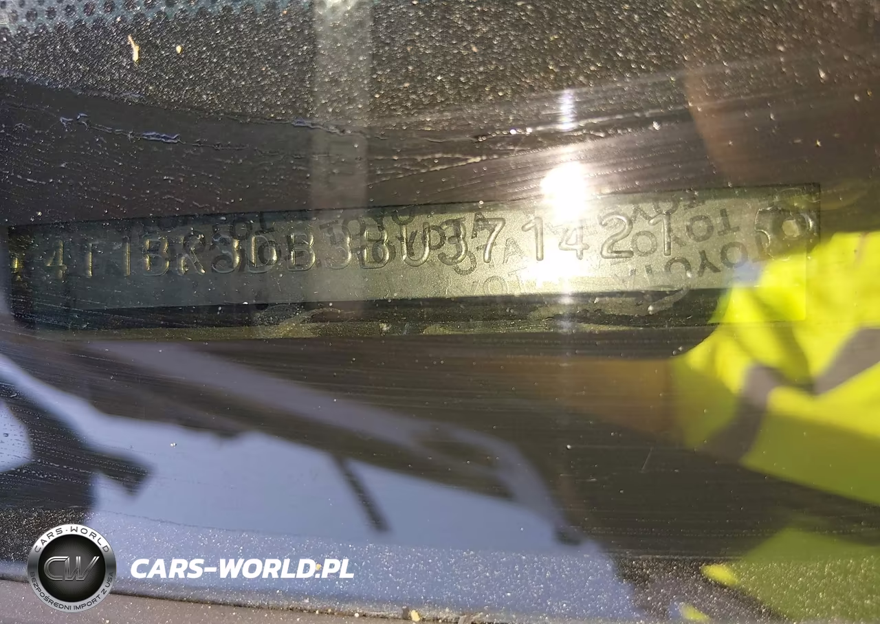 2011 Toyota Avalon VIN:4T1BK3DB3BU371421 - 18