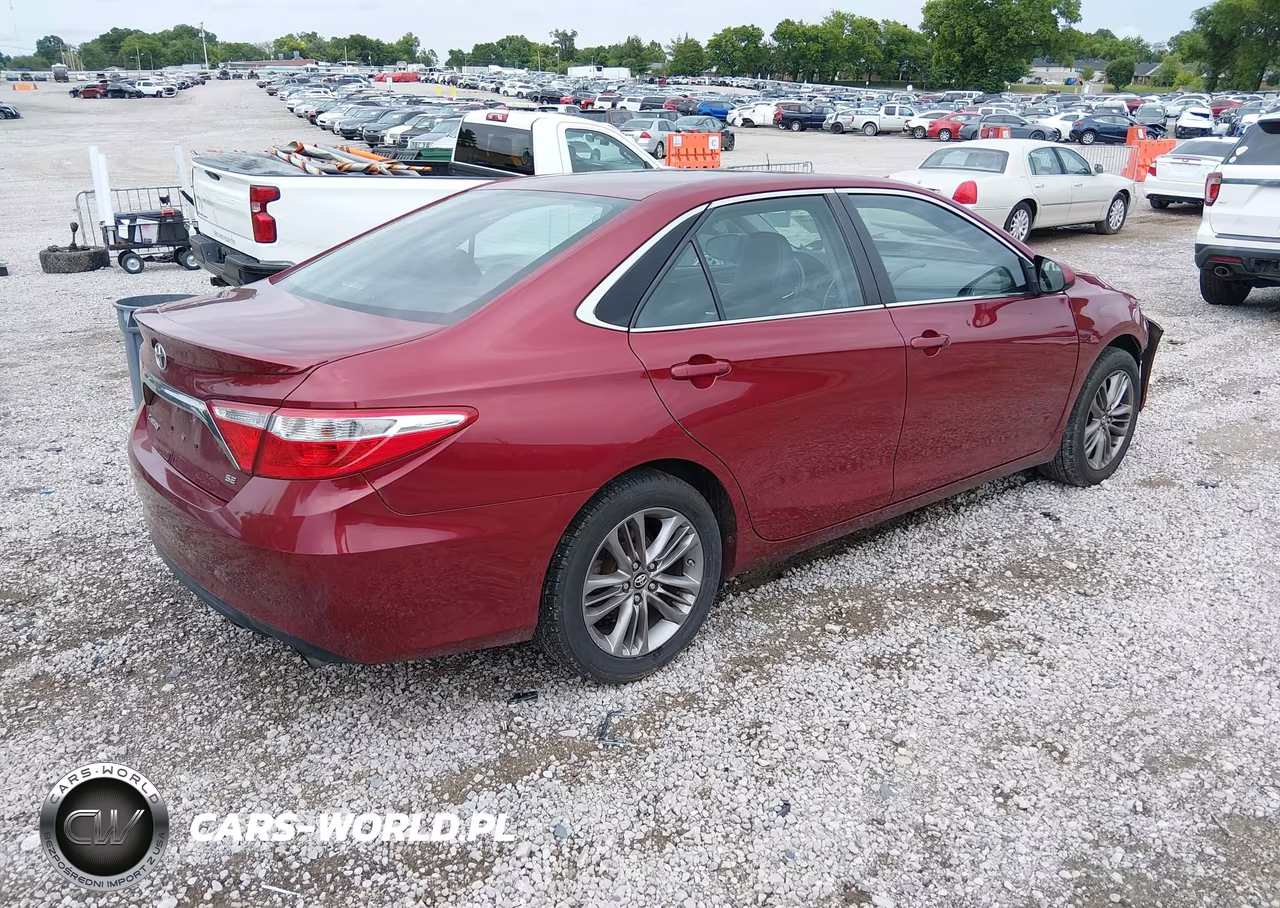 2017 Toyota Camry Se VIN:4T1BF1FK9HU675349 - 4