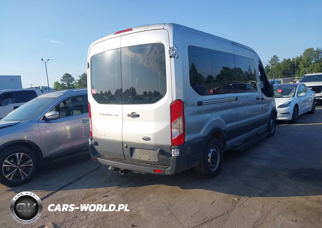 2015 Ford Transit-350 Xl VIN:1FBZX2CG7FKB30897 - 4
