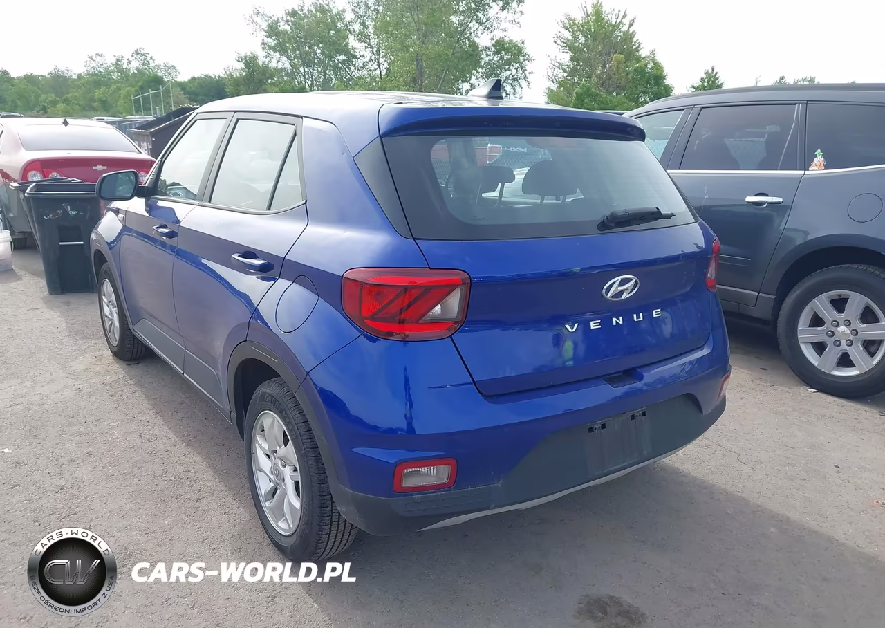 2021 Hyundai Venue Se VIN:KMHRB8A3XMU067966 - 3