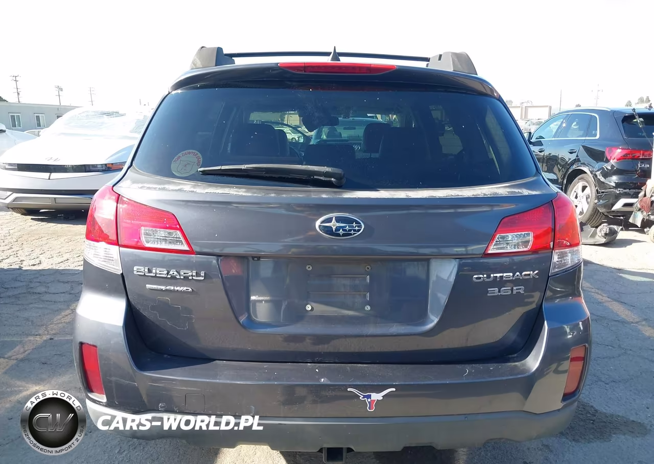 2014 Subaru Outback 3.6R Limited VIN:4S4BRDPC3E2208600 - 16