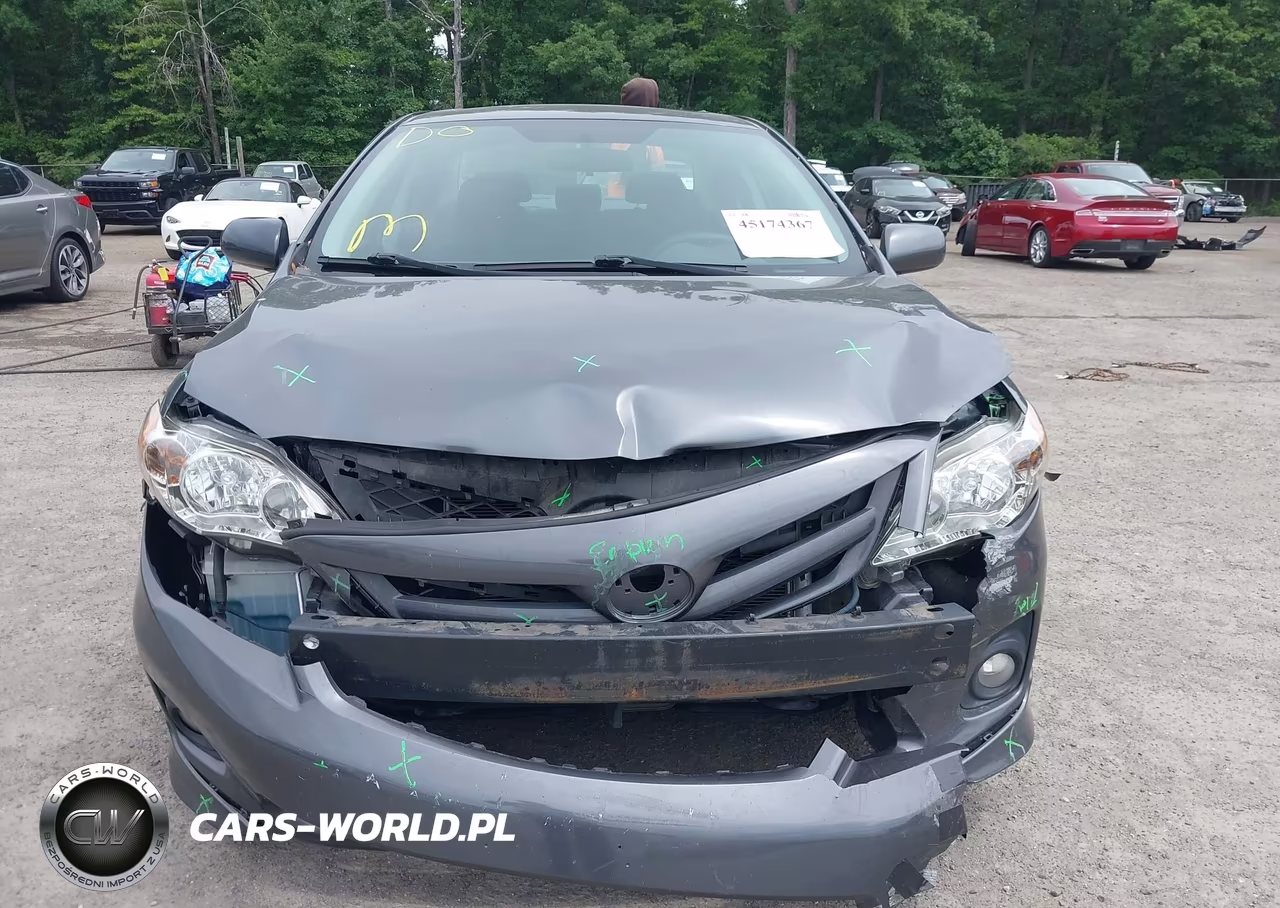 2011 Toyota Corolla S VIN:2T1BU4EE4BC722072 - 12