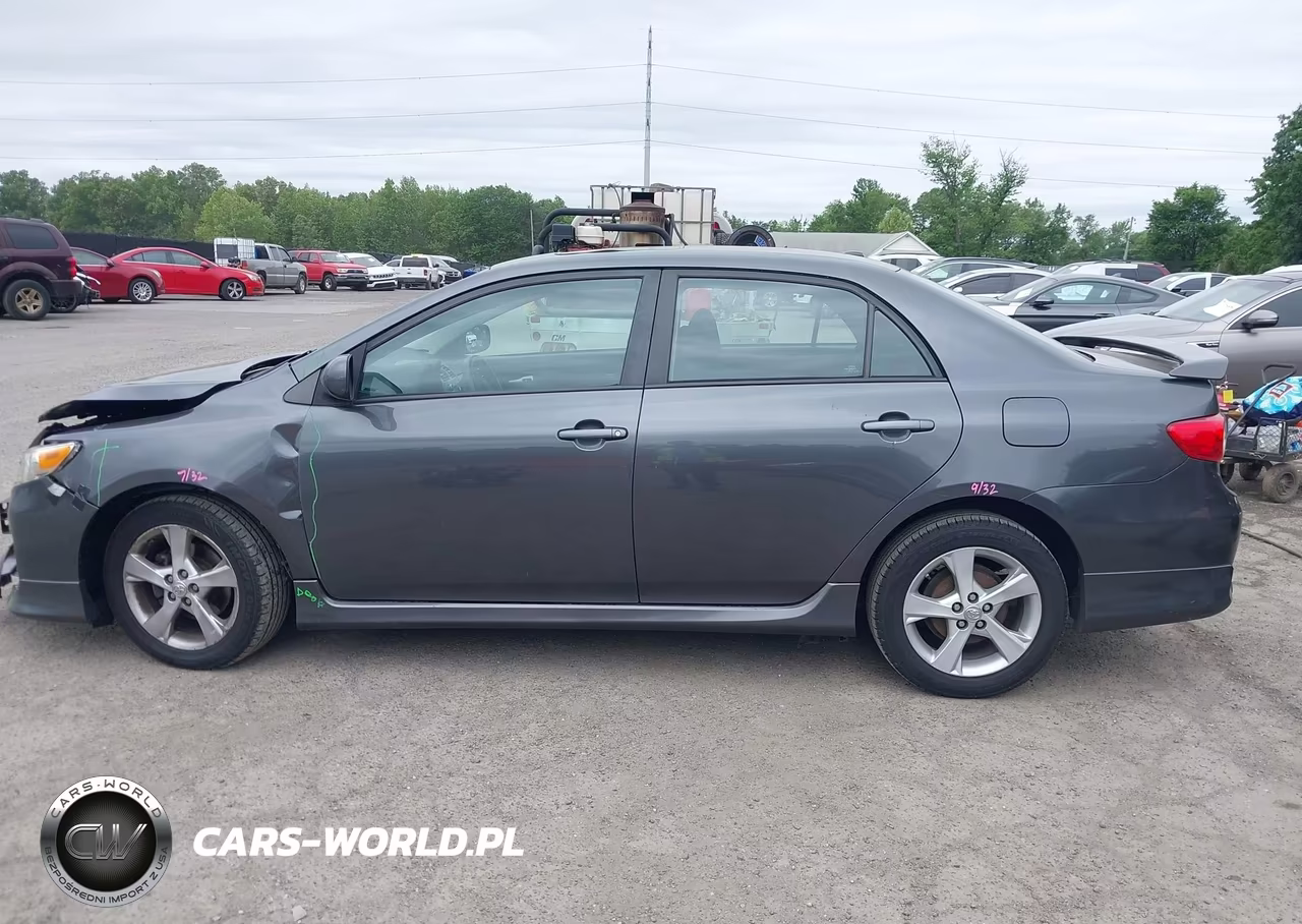 2011 Toyota Corolla S VIN:2T1BU4EE4BC722072 - 14