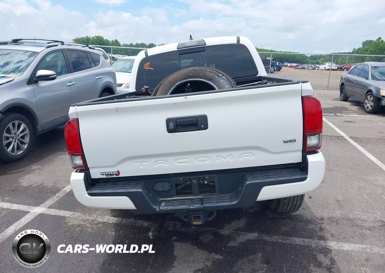 2018 Toyota Tacoma Trd Sport VIN:3TMCZ5AN0JM151218 - 16