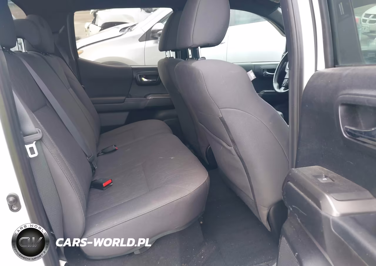 2018 Toyota Tacoma Trd Sport VIN:3TMCZ5AN0JM151218 - 8