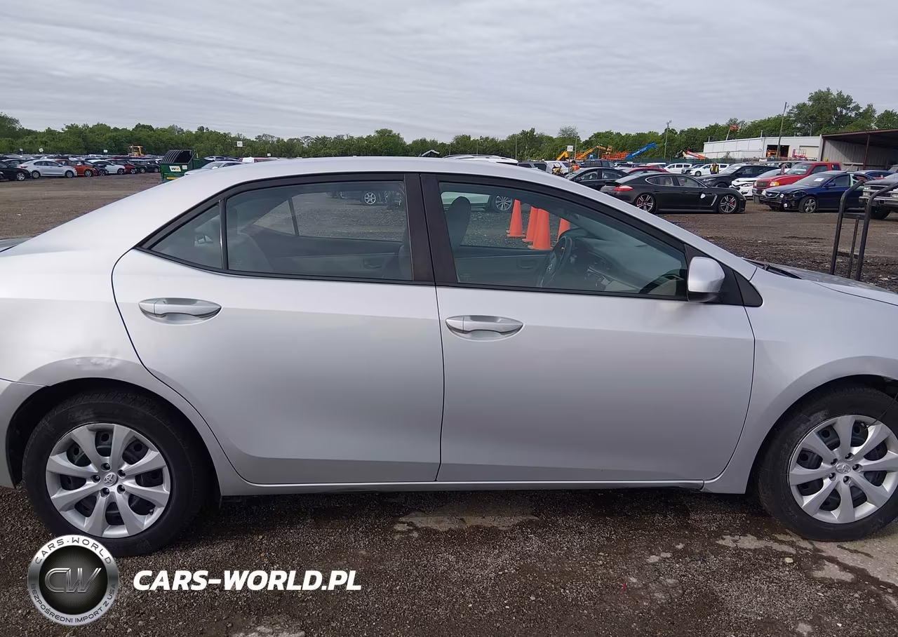 2016 Toyota Corolla Le VIN:2T1BURHE8GC659428 - 13