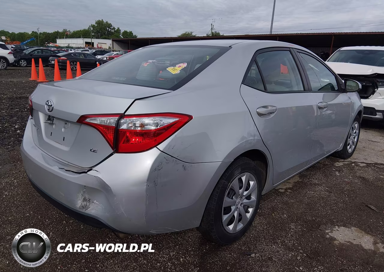 2016 Toyota Corolla Le VIN:2T1BURHE8GC659428 - 4