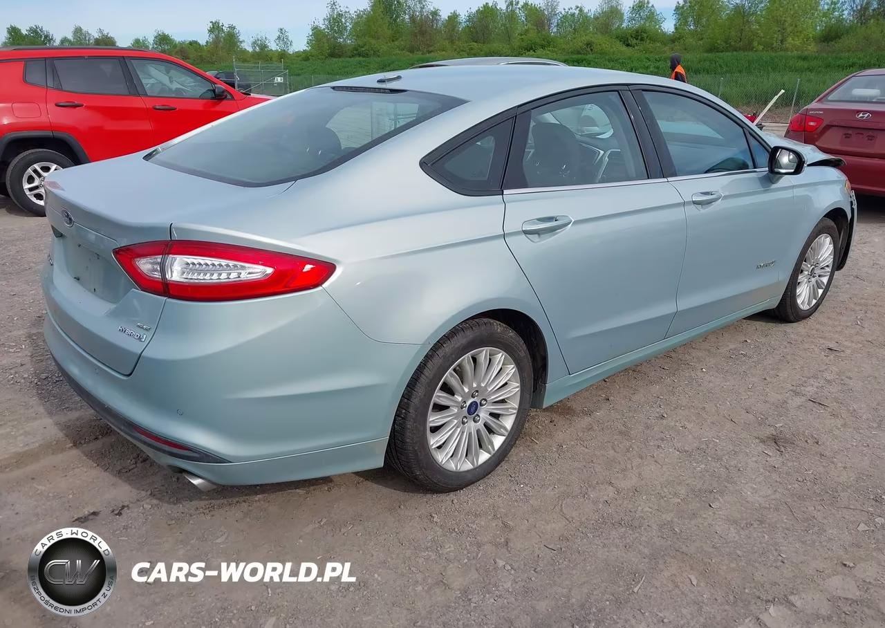 2013 Ford Fusion Hybrid Se VIN:3FA6P0LU0DR181990 - 4