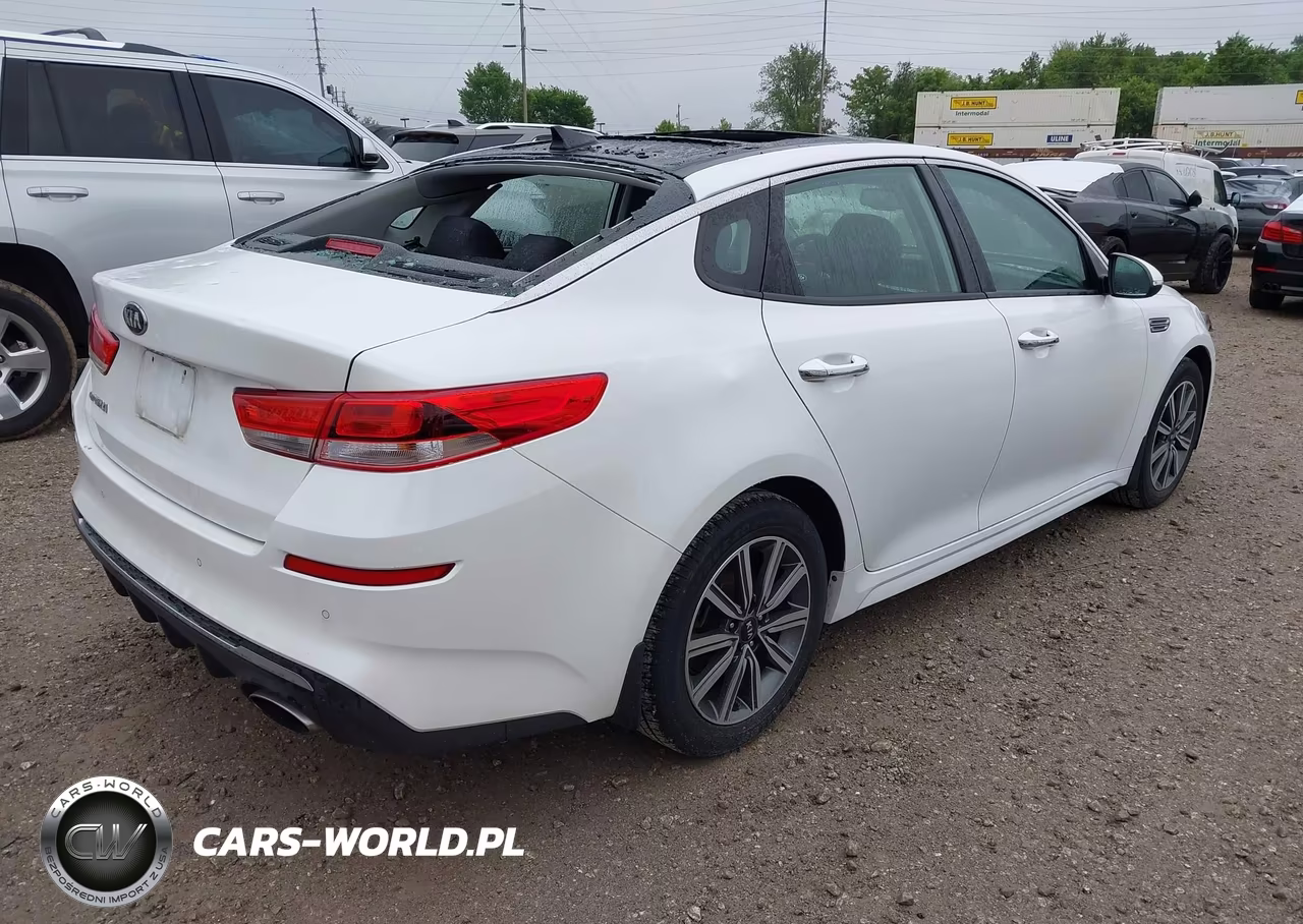 2019 Kia Optima Lx VIN:5XXGT4L33KG323169 - 4