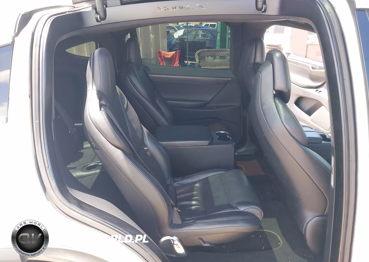 2017 Tesla Model X 100D-75D-90D VIN:5YJXCBE22HF055218 - 8