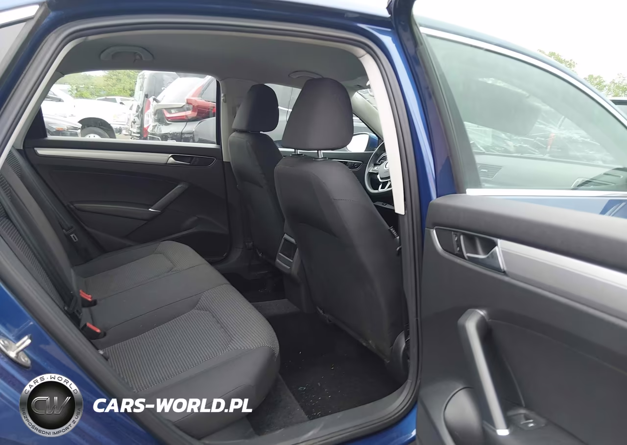 2016 Volkswagen Passat 1.8T S VIN:1VWAT7A34GC015152 - 8