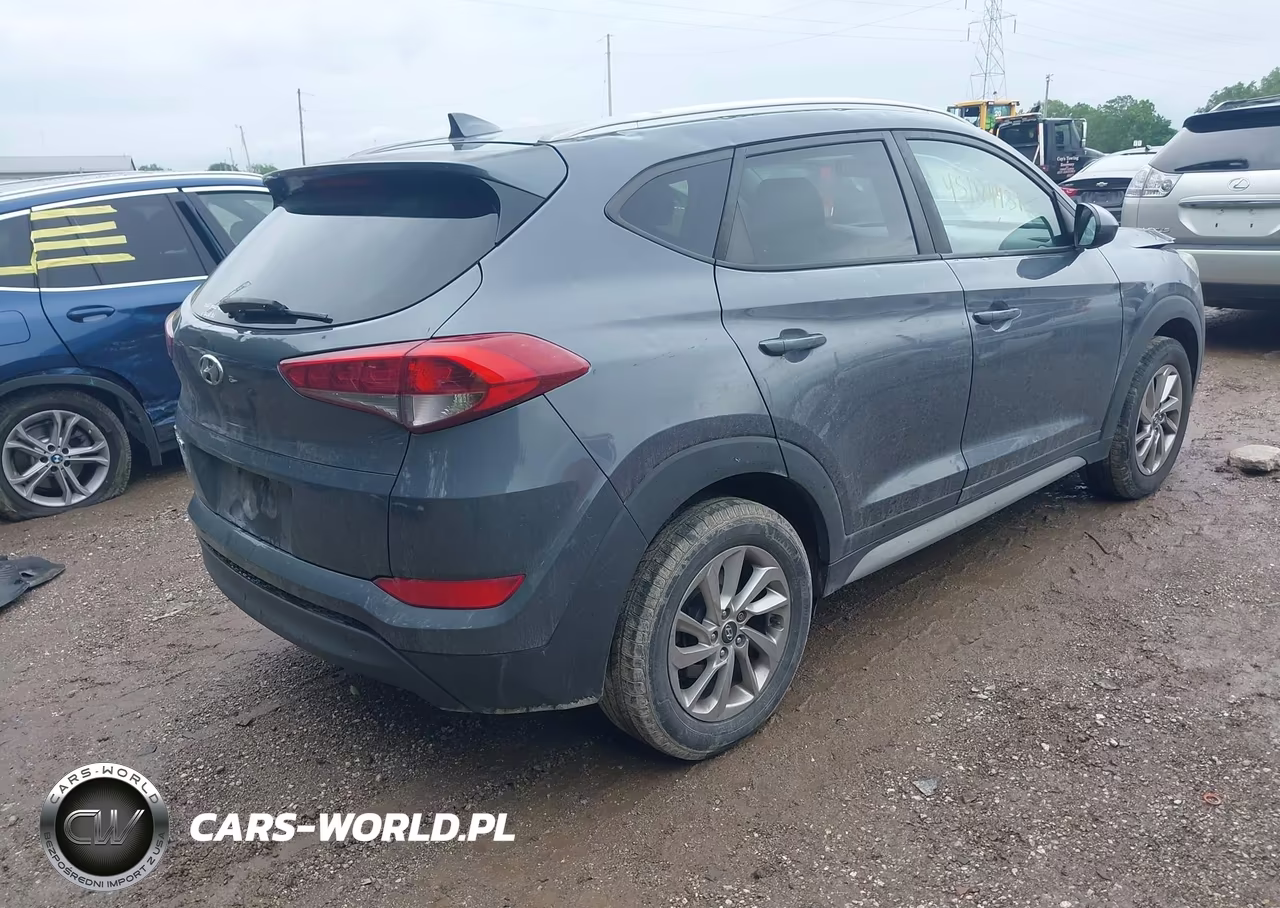 2018 Hyundai Tucson Sel VIN:KM8J33A43JU620569 - 4