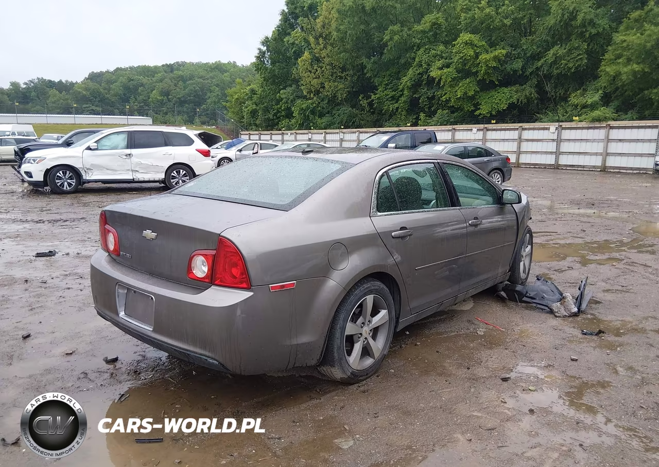2010 Chevrolet Malibu Ls VIN:1G1ZB5EB1AF103380 - 4
