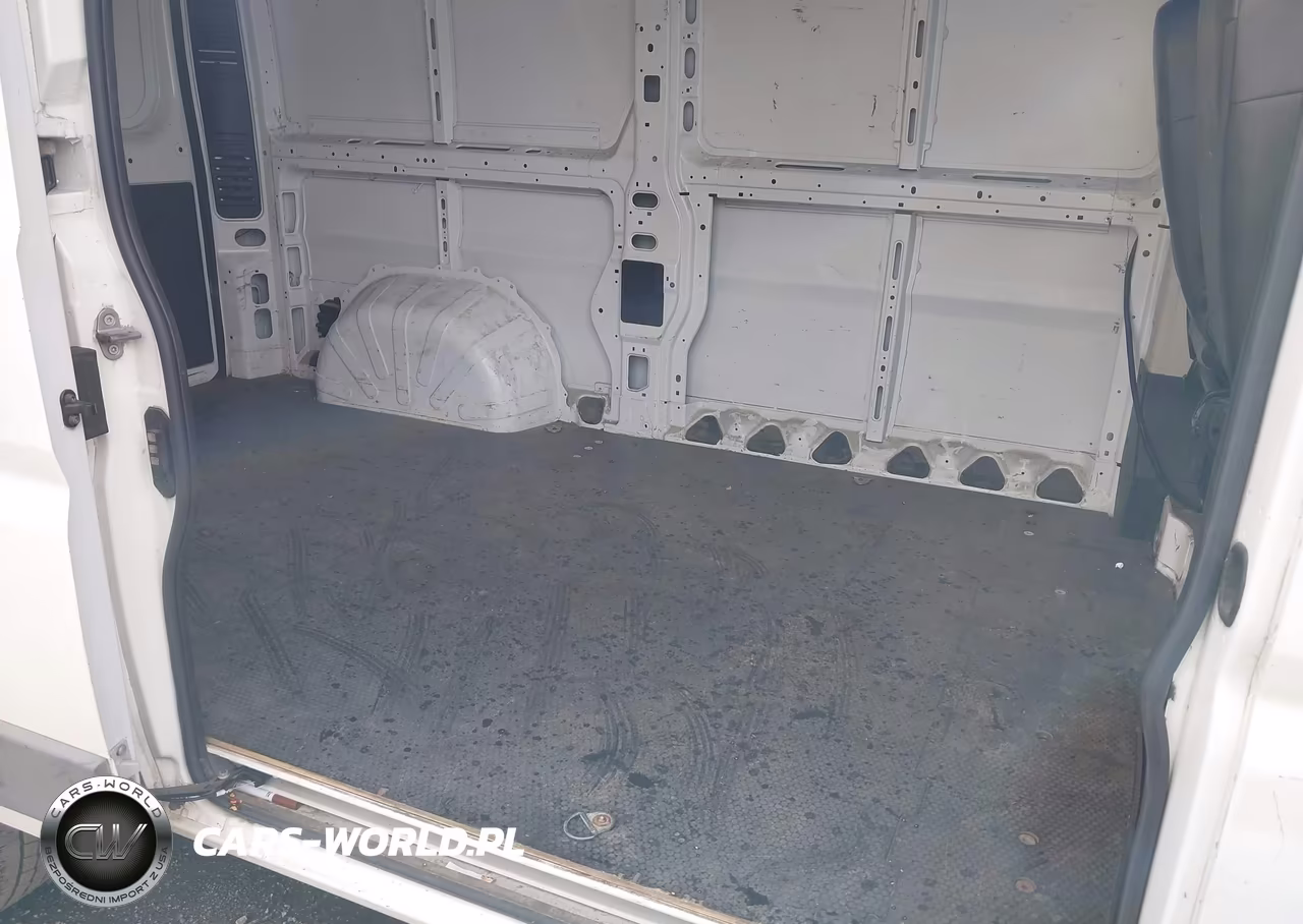 2016 Ram Promaster 1500 VIN:3C6TRVBG1GE109571 - 8