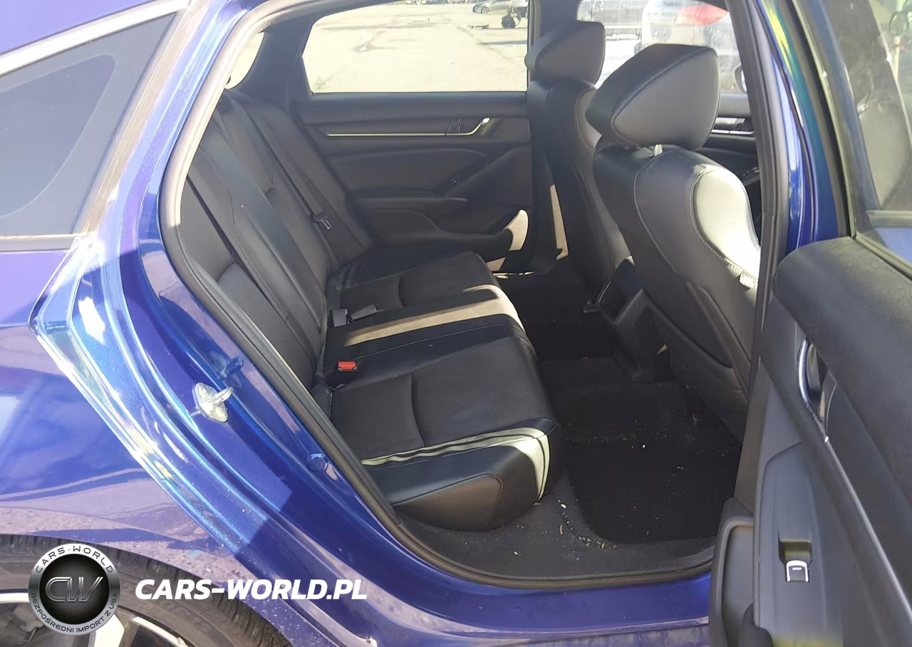2018 Honda Accord Sport VIN:1HGCV1F3XJA221544 - 8