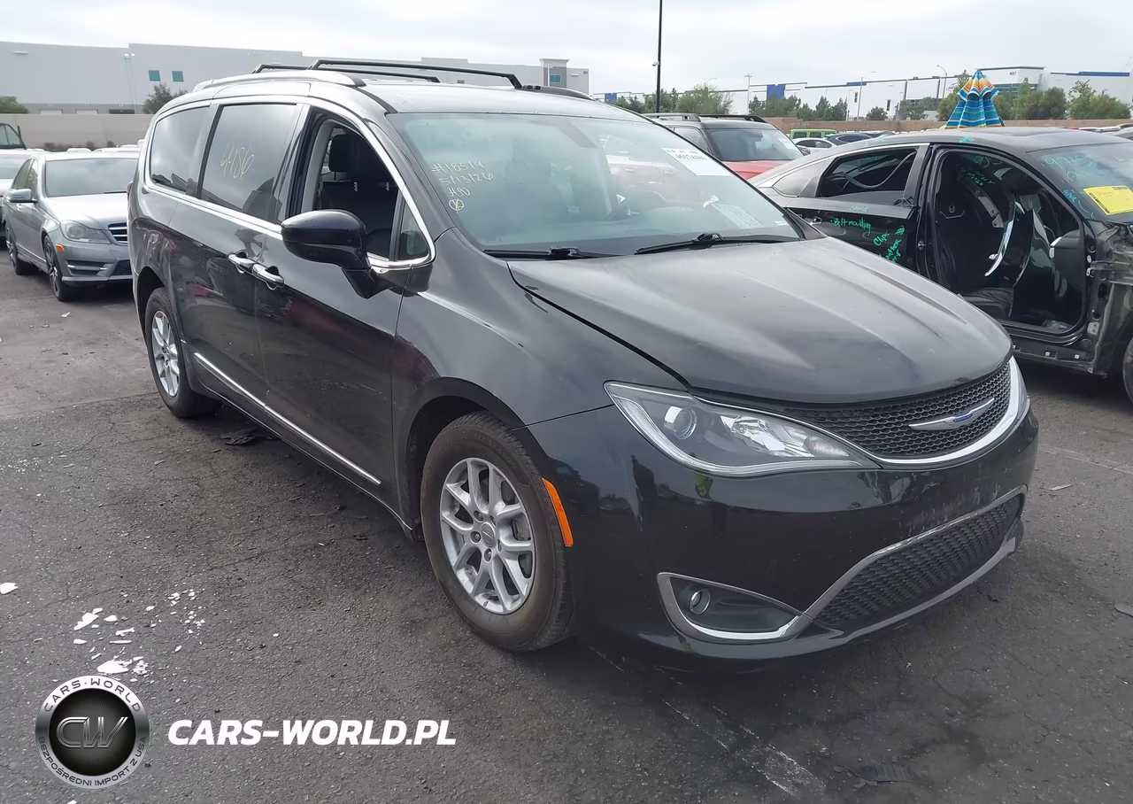 2020 Chrysler Pacifica Touring L – zdjęcie 1 z 16
