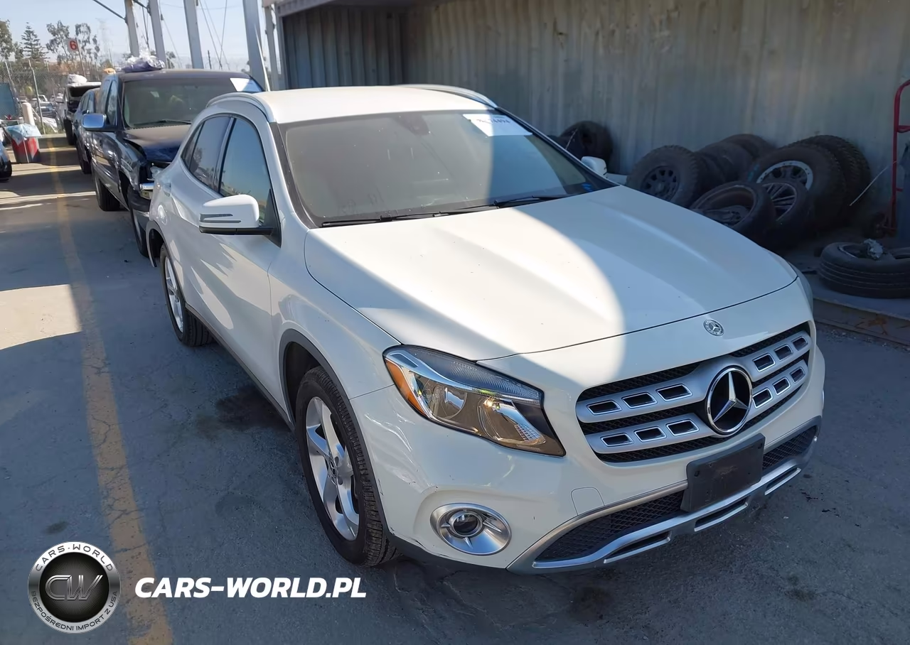 2018 Mercedes-Benz Gla 250 4Matic – zdjęcie 1 z 17