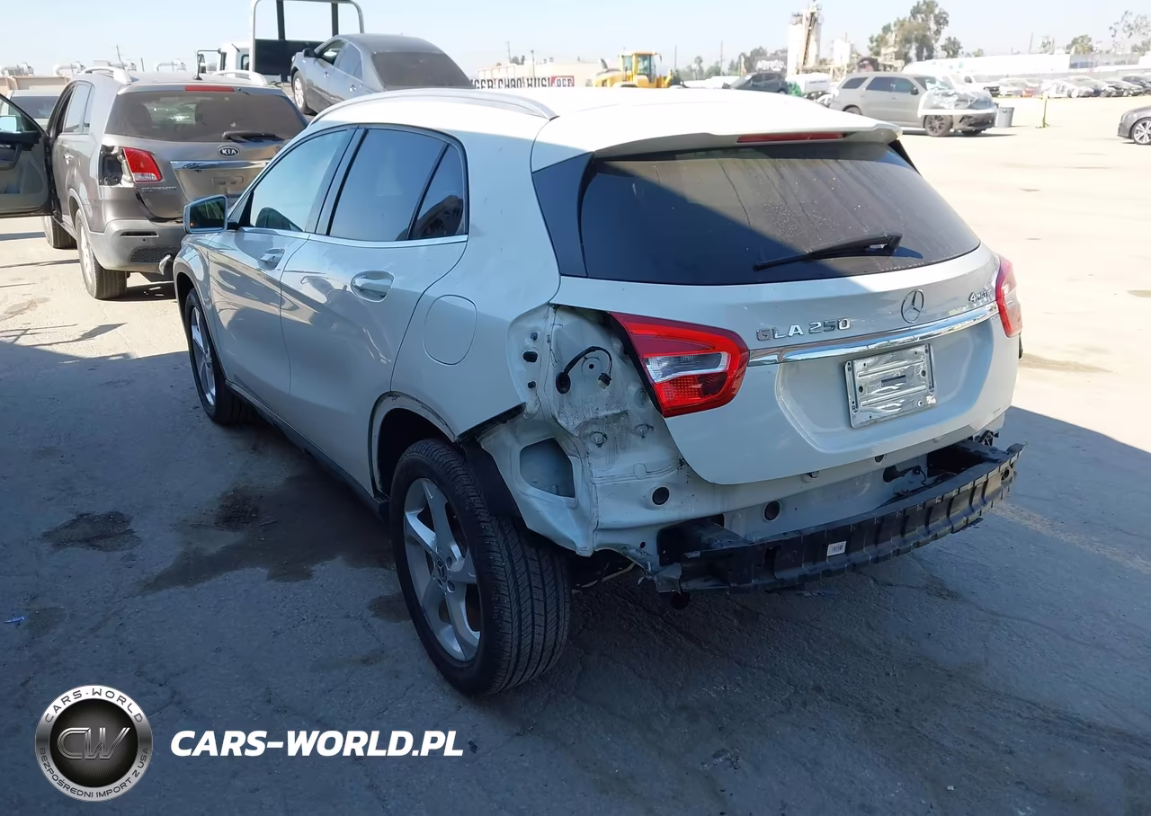 2018 Mercedes-Benz Gla 250 4Matic VIN:WDCTG4GB9JJ428582 - 3