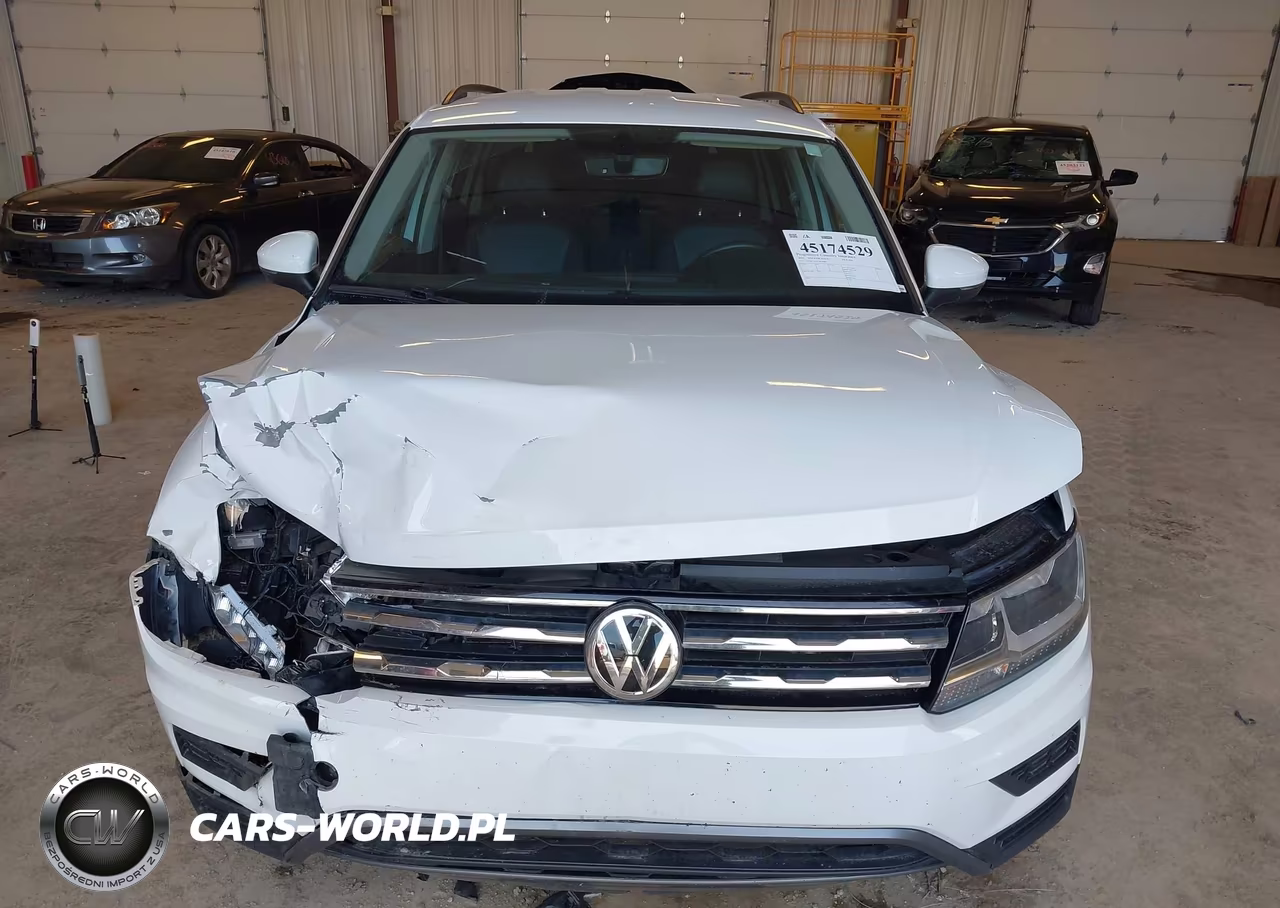 2020 Volkswagen Tiguan 2.0T Se-2.0T Se R-Line Black-2.0T Sel VIN:3VV2B7AX1LM149883 - 12