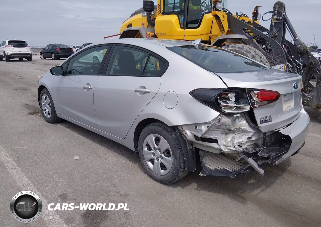 2017 Kia Forte Lx VIN:3KPFK4A79HE093711 - 3
