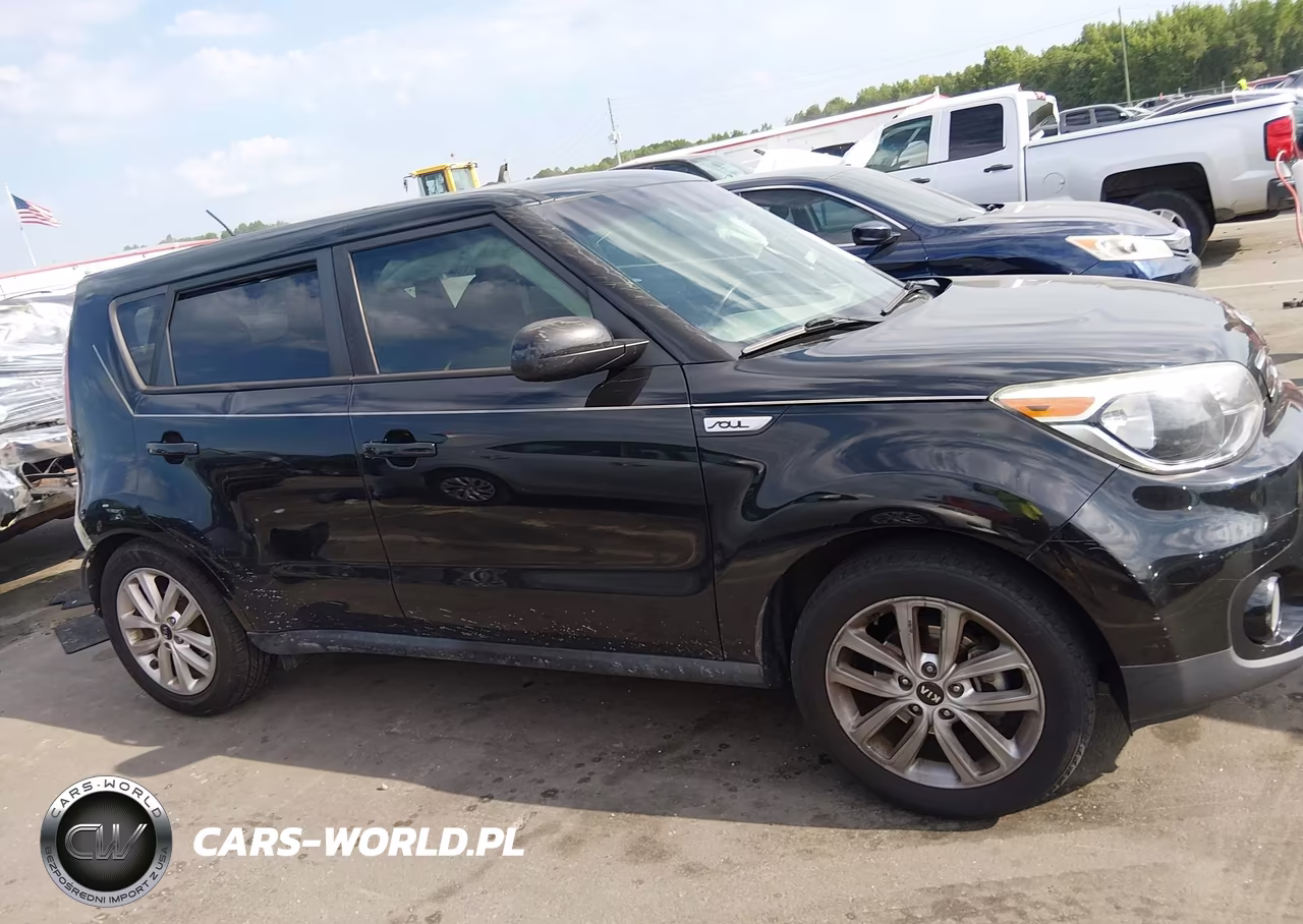 2017 Kia Soul + VIN:KNDJP3A50H7442663 - 14