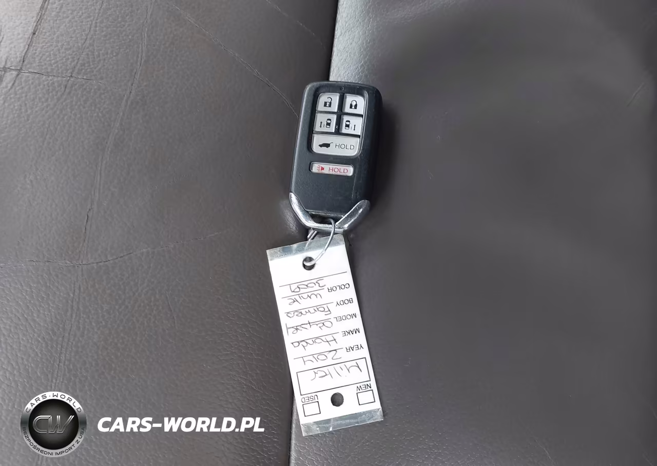 2014 Honda Odyssey Touring VIN:5FNRL5H95EB021370 - 11