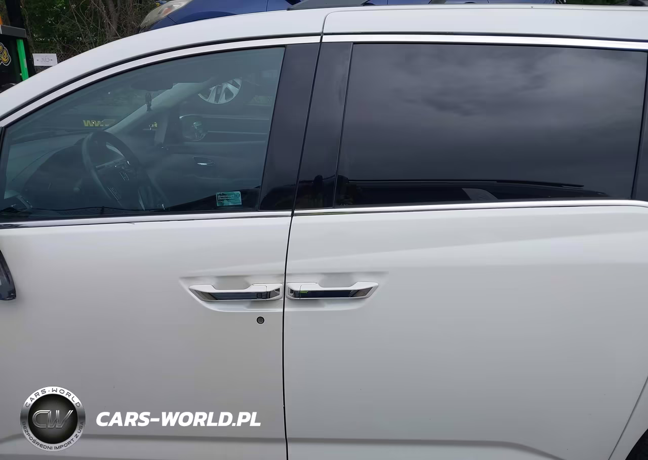 2014 Honda Odyssey Touring VIN:5FNRL5H95EB021370 - 14