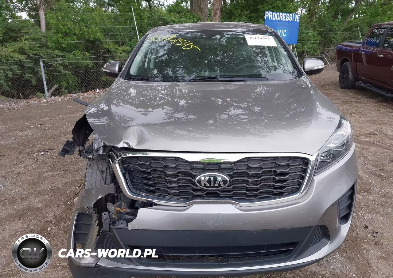 2019 Kia Sorento 2.4L L VIN:5XYPG4A39KG479641 - 12