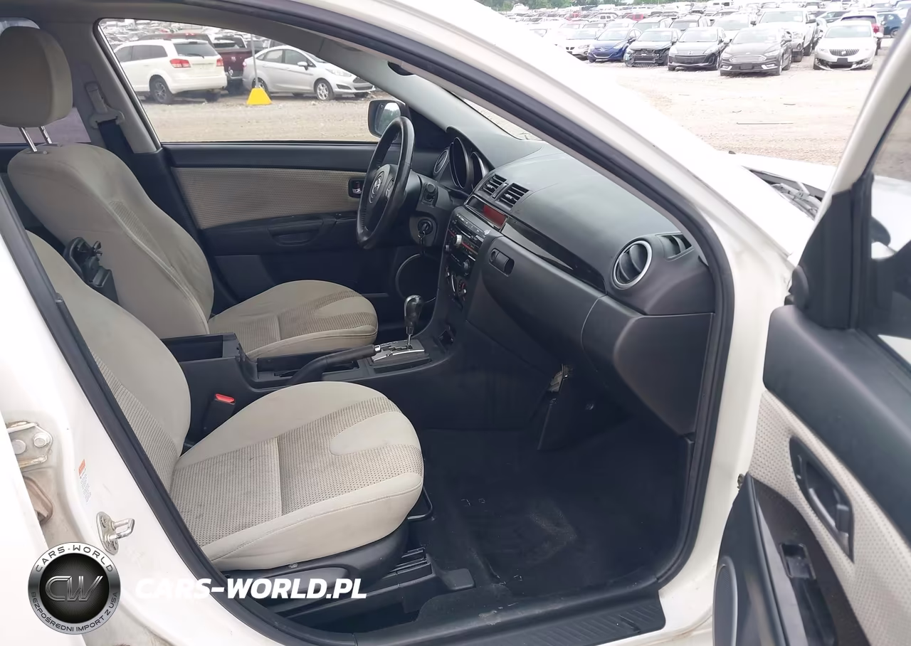 2008 Mazda Mazda3 S Touring VIN:JM1BK323081151986 - 5