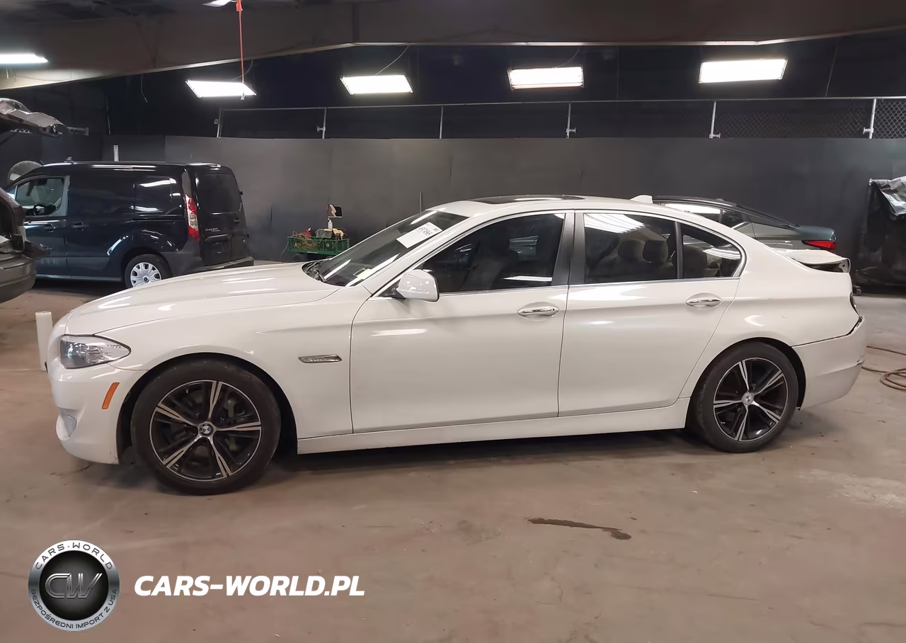 2011 BMW 535I VIN:WBAFR7C55BC806995 - 14