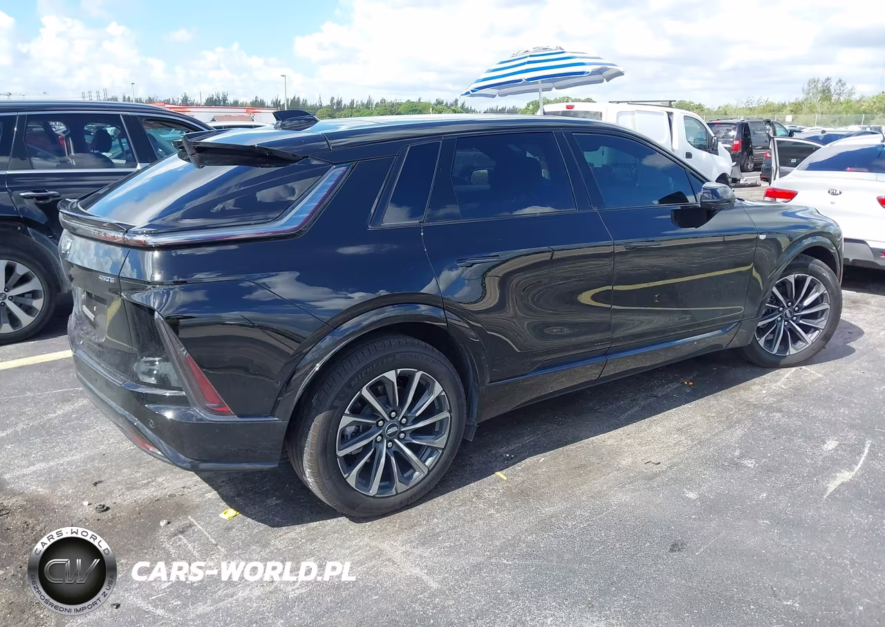 2025 Cadillac Lyriq Sport 1 Rwd VIN:1GYKPURK3SZ312323 - 4