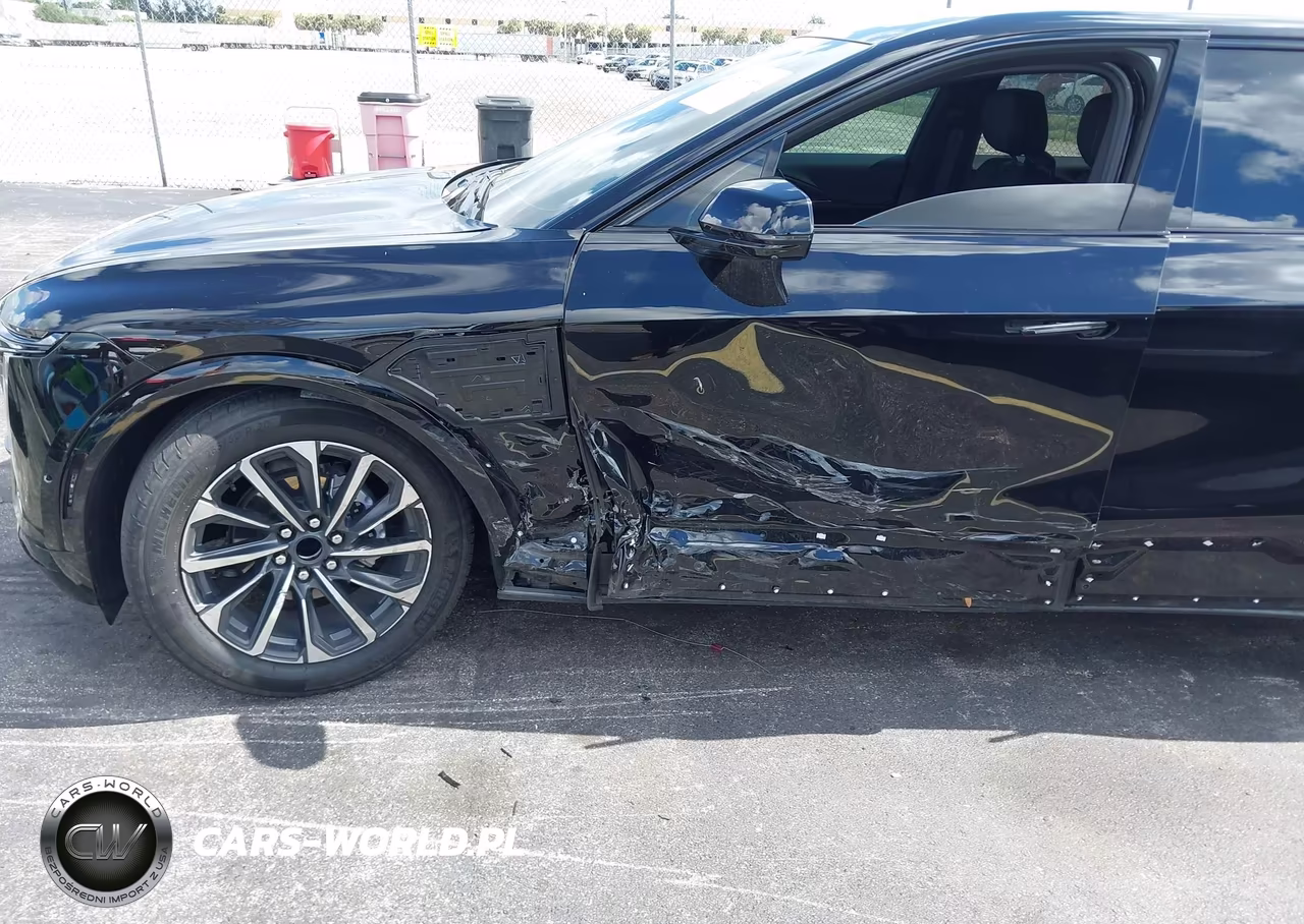 2025 Cadillac Lyriq Sport 1 Rwd VIN:1GYKPURK3SZ312323 - 6