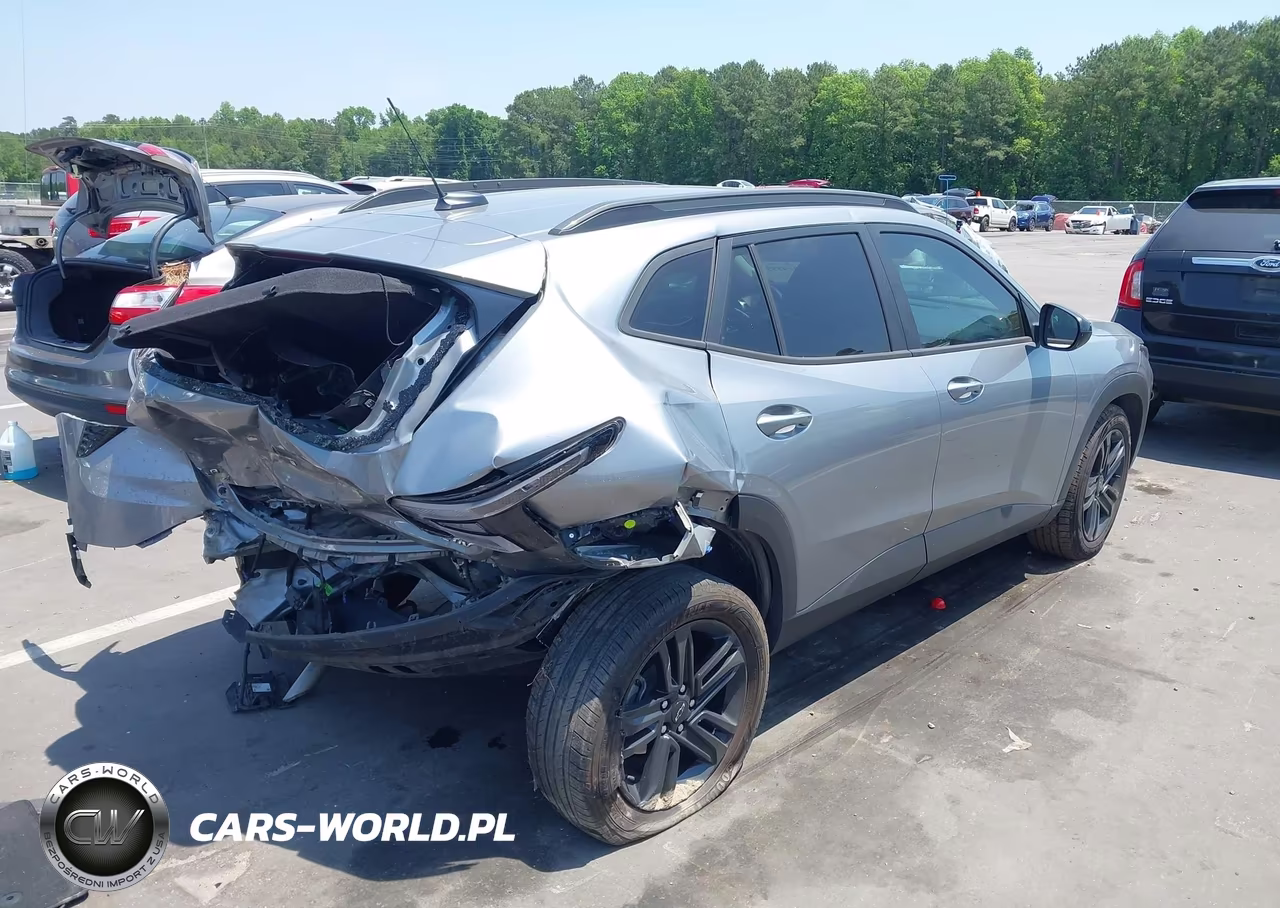 2024 Chevrolet Trax Fwd Activ VIN:KL77LKE29RC173603 - 4