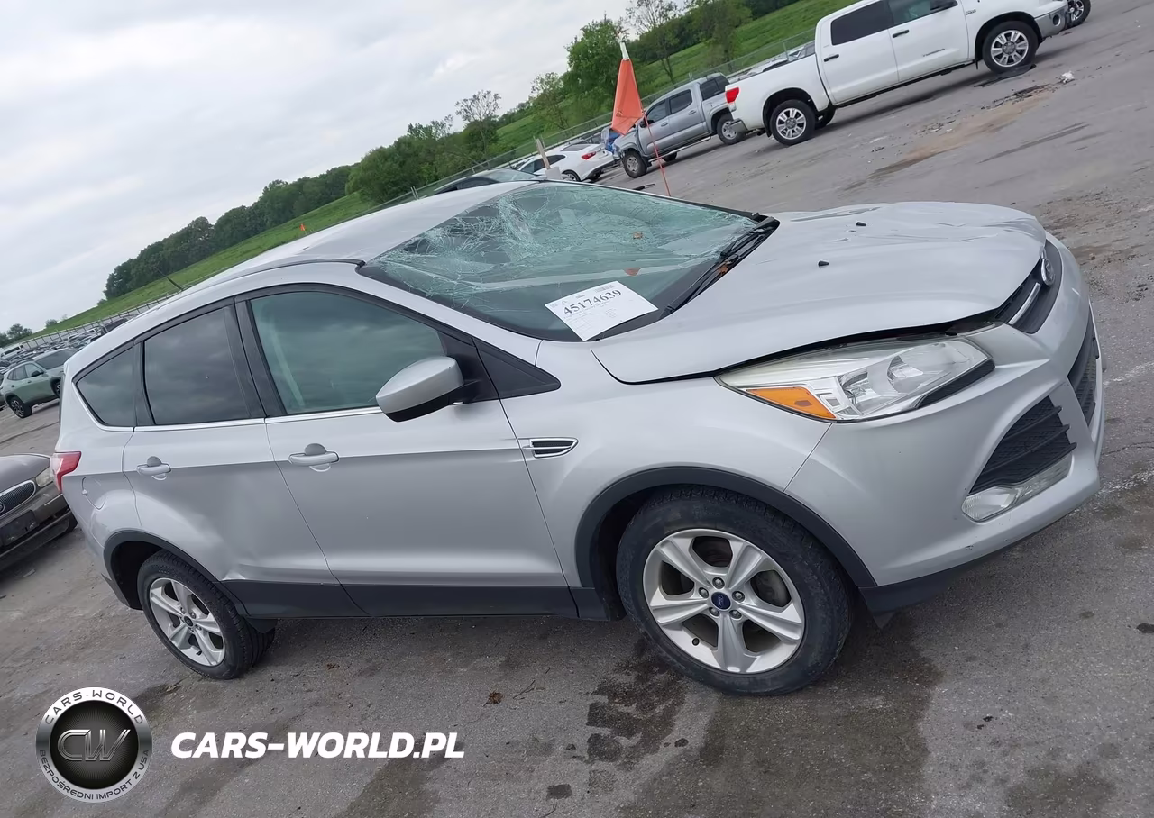 2015 Ford Escape Se VIN:1FMCU0GX6FUA88764 - 14