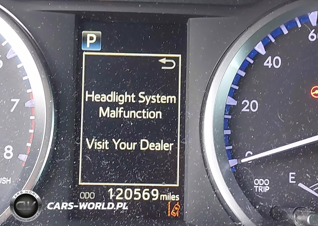 2018 Toyota Highlander Le Plus VIN:5TDBZRFH2JS829375 - 7