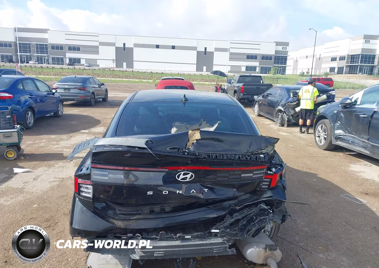 2024 Hyundai Sonata Sel VIN:KMHL64JA6RA385223 - 17