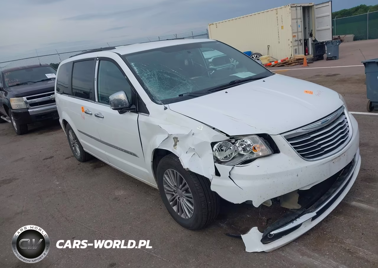 2014 Chrysler Town & Country Touring-L – zdjęcie 1 z 16