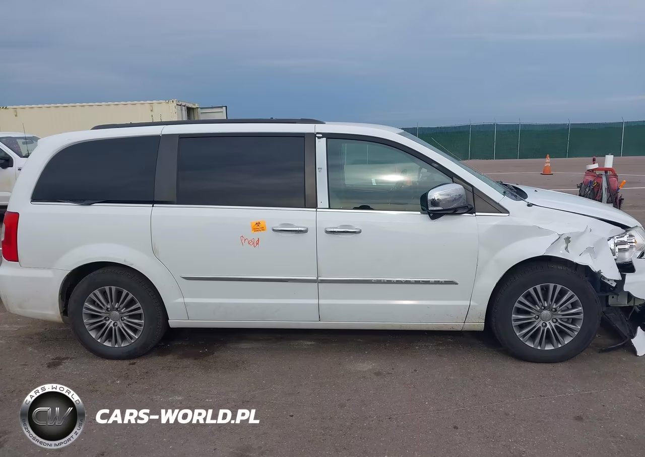 2014 Chrysler Town & Country Touring-L VIN:2C4RC1CG8ER461926 - 13