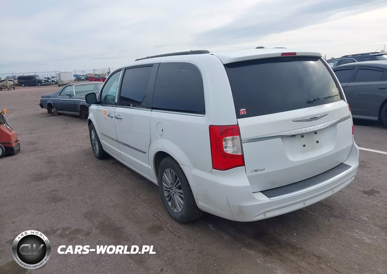 2014 Chrysler Town & Country Touring-L VIN:2C4RC1CG8ER461926 - 3