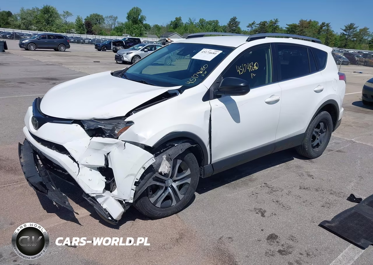 2018 Toyota Rav4 Le VIN:JTMZFREV4JJ166869 - 2