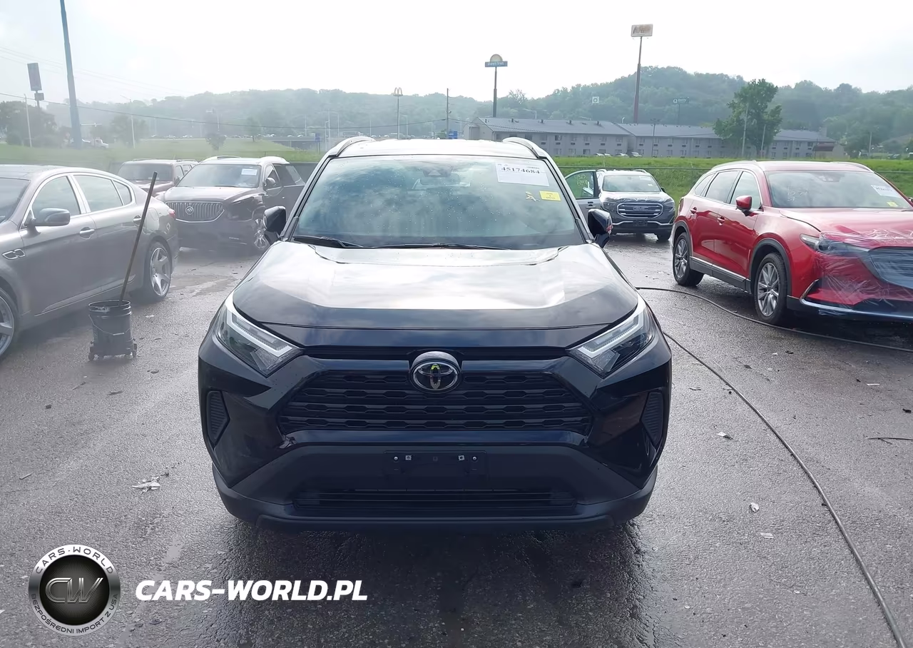 2023 Toyota Rav4 Xle VIN:2T3W1RFV0PW281396 - 12