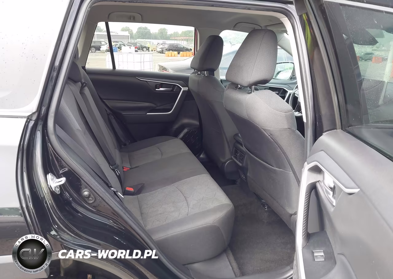 2023 Toyota Rav4 Xle VIN:2T3W1RFV0PW281396 - 8