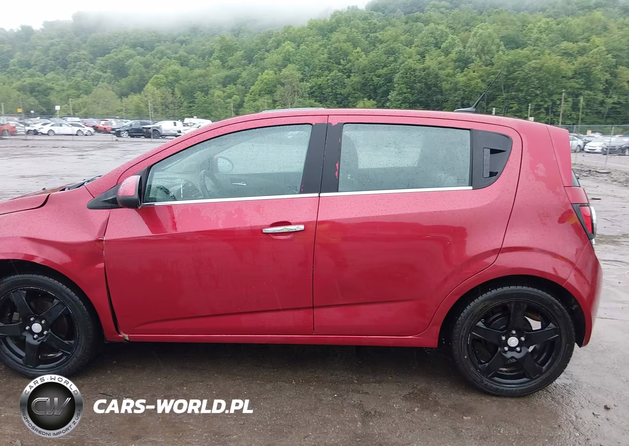 CHEVROLET SONIC VIN:1G1JF6SB1E4146520 - 14