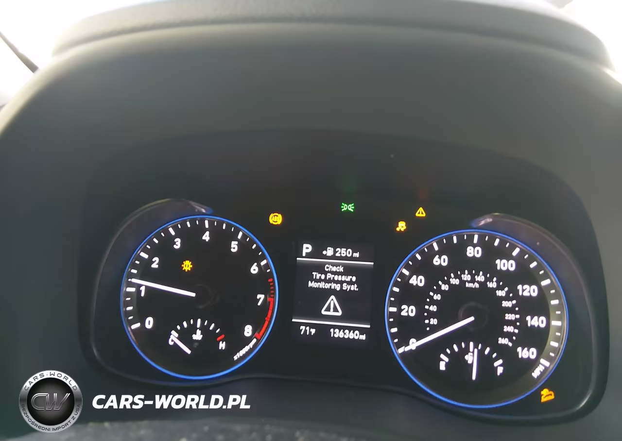 2018 Hyundai Kona Sel VIN:KM8K22AAXJU071704 - 7