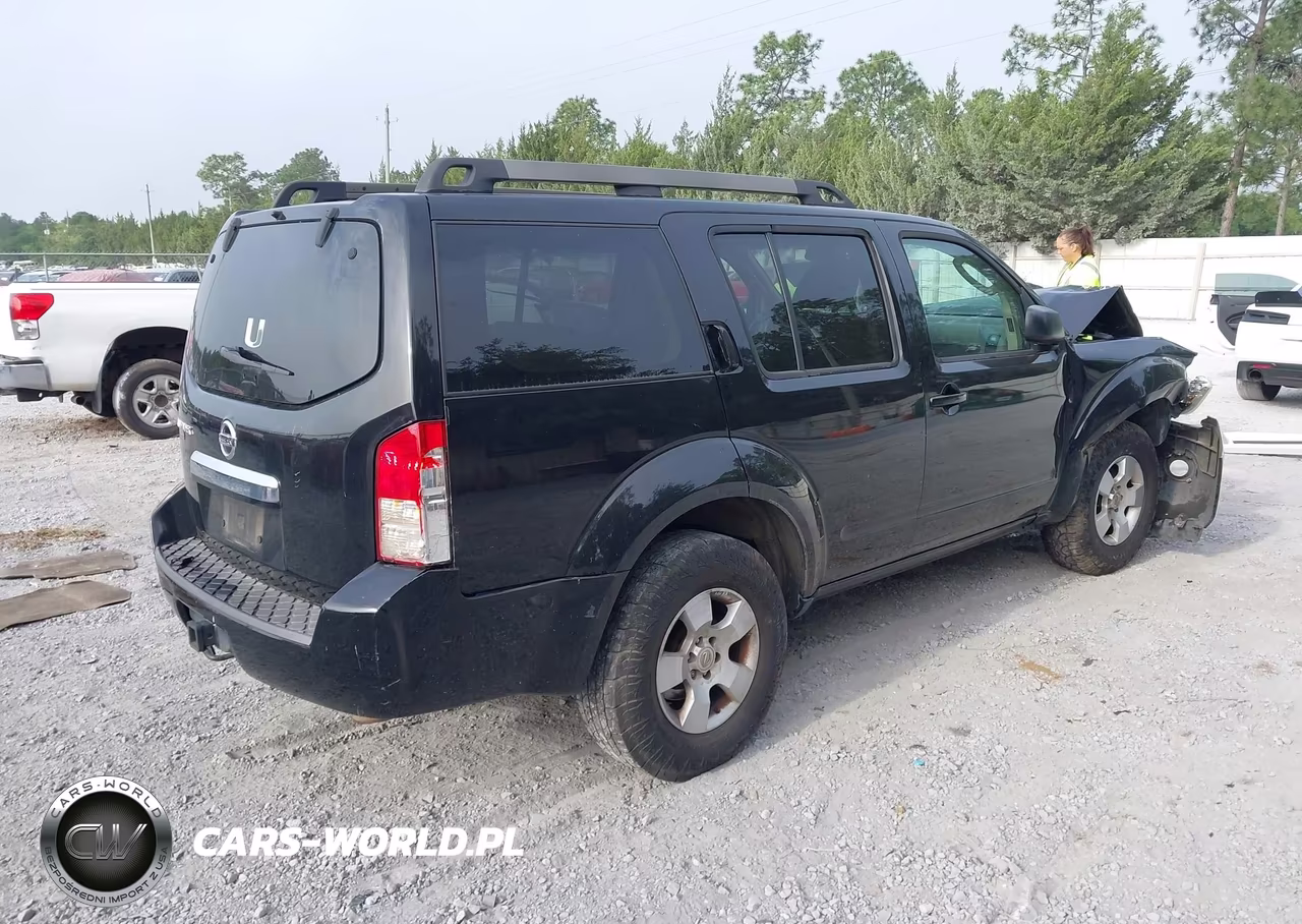 2011 Nissan Pathfinder S VIN:5N1AR1NN1BC619904 - 4